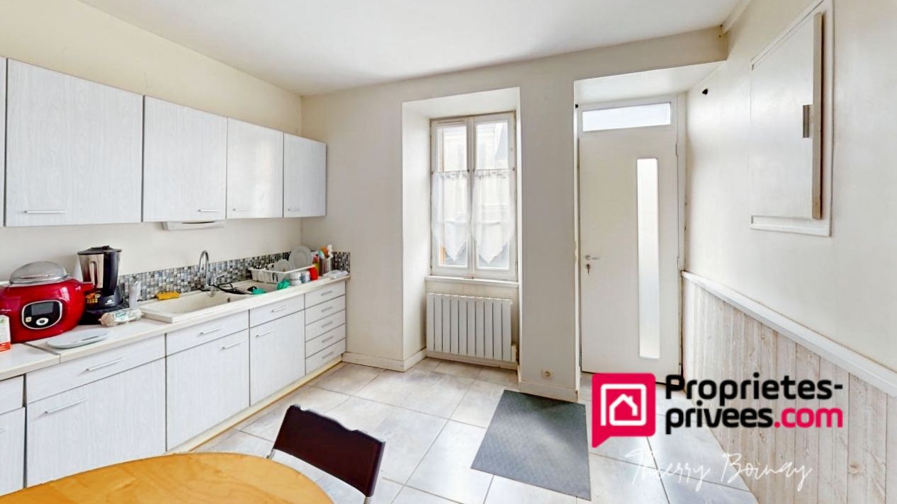 TOUSSON Maison de caractère en pierre - Charme et authenticité au coeur du village 4