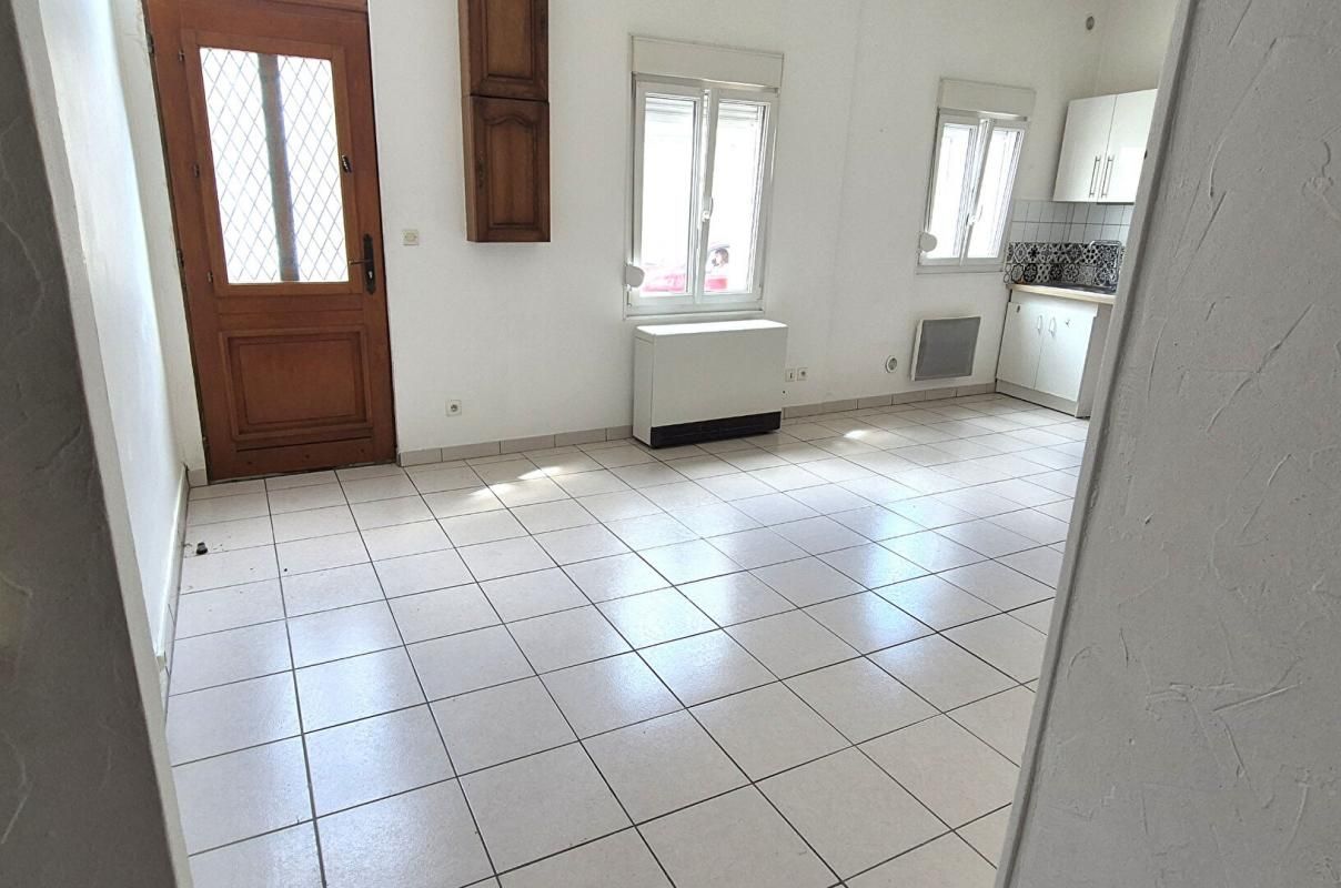 SAINT-DIZIER Belle Maison Mitoyenne en Pierre de 71 m² à Rafraîchir avec sa Cave et son Ballon d'eau de 200l 3