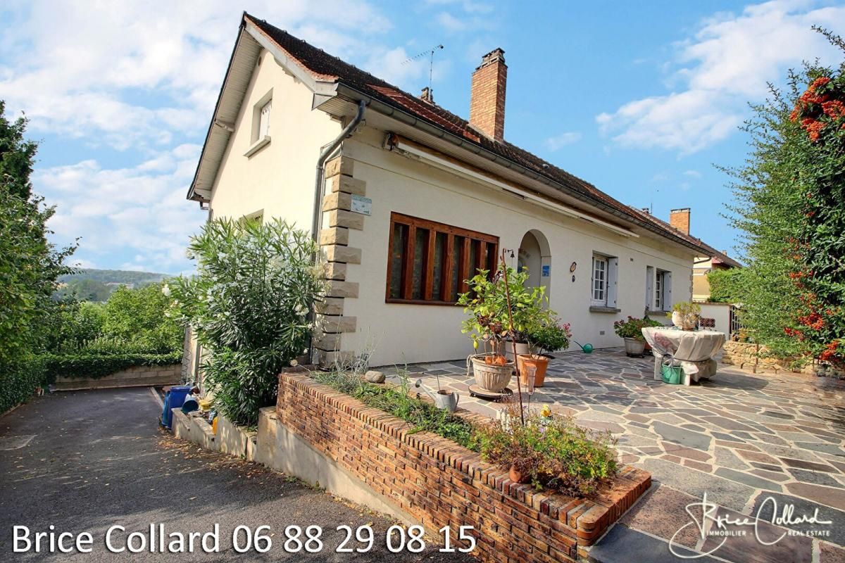 CAUFFRY 60290 CAUFFRY Grande maison familiale 6 chambres sur sous-sol total + 2 garages 4