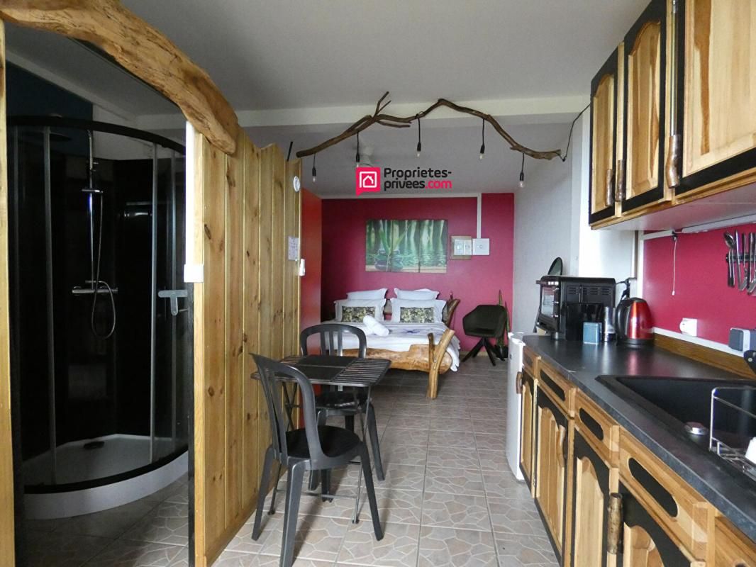 SAINT-JOSEPH 97480 Maison secteur Saint Joseph 8 pièce(s) 265 m2 env sur 3576m² terrain 3