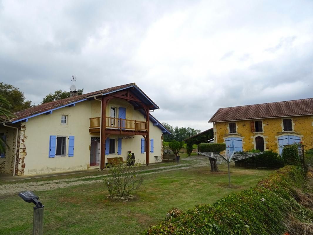 CAUPENNE Landes 40250 Caupenne, maison Chalossaise 251 m² avec dépendance 1