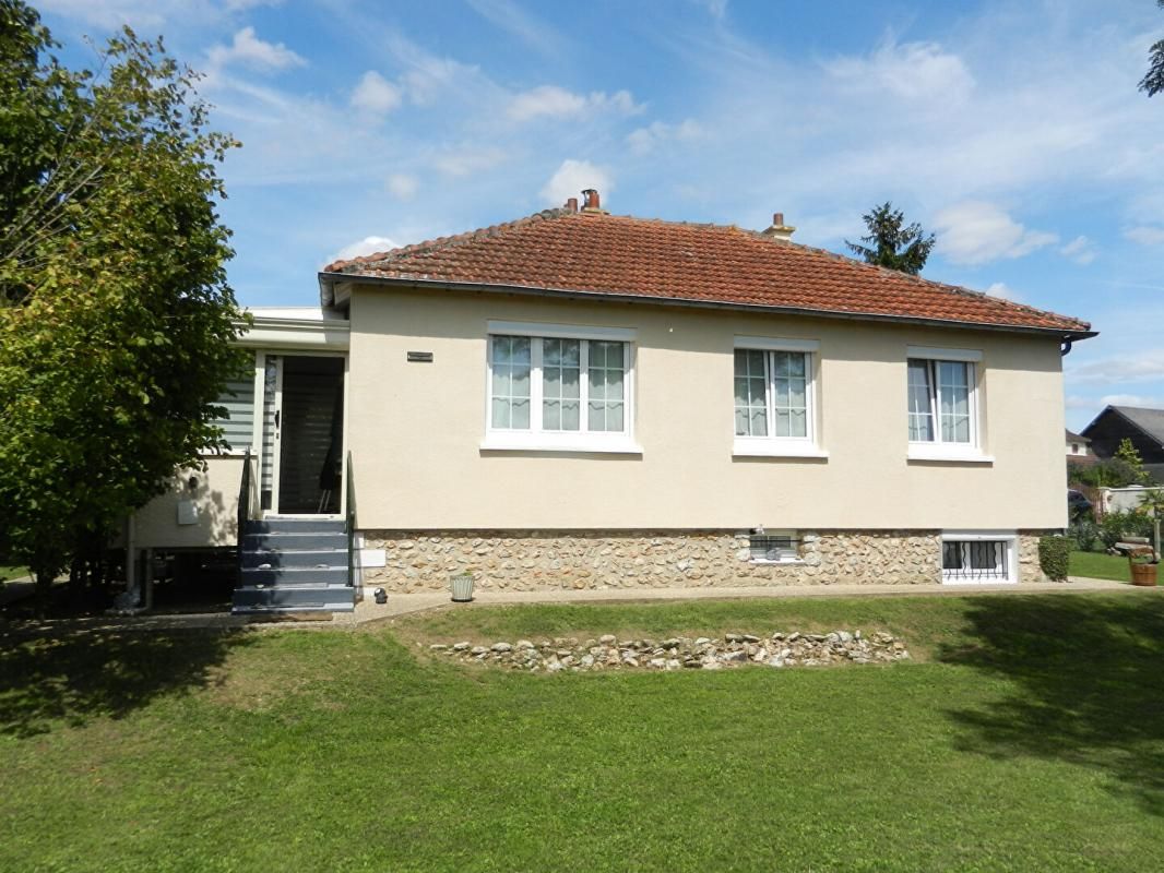 MESNIL-SUR-L'ESTREE Maison  3 pièce(s) 78 m2 2