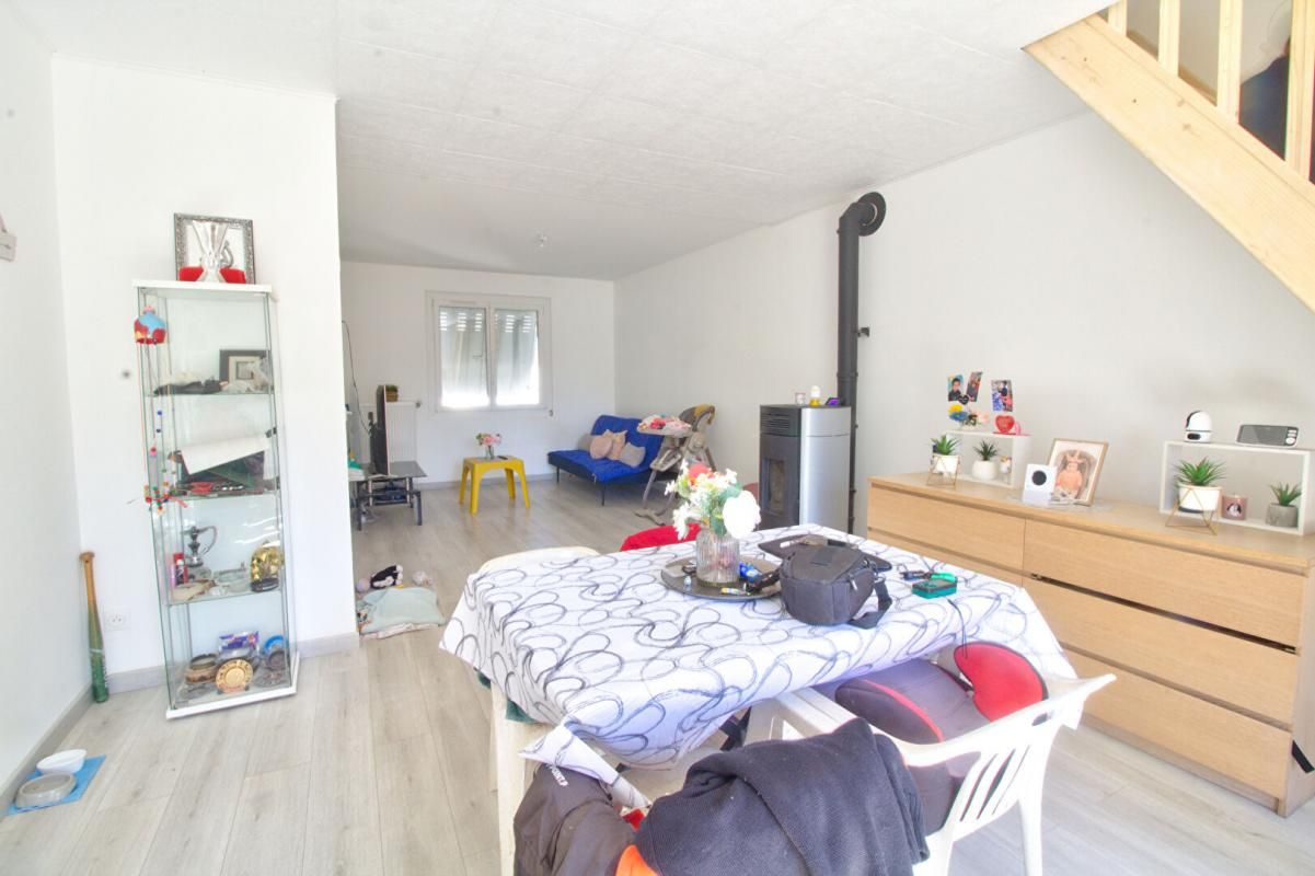 SEURRE Charmante maison familiale - 3 chambres climatisées -Terrain 855 m² - Garage double 2
