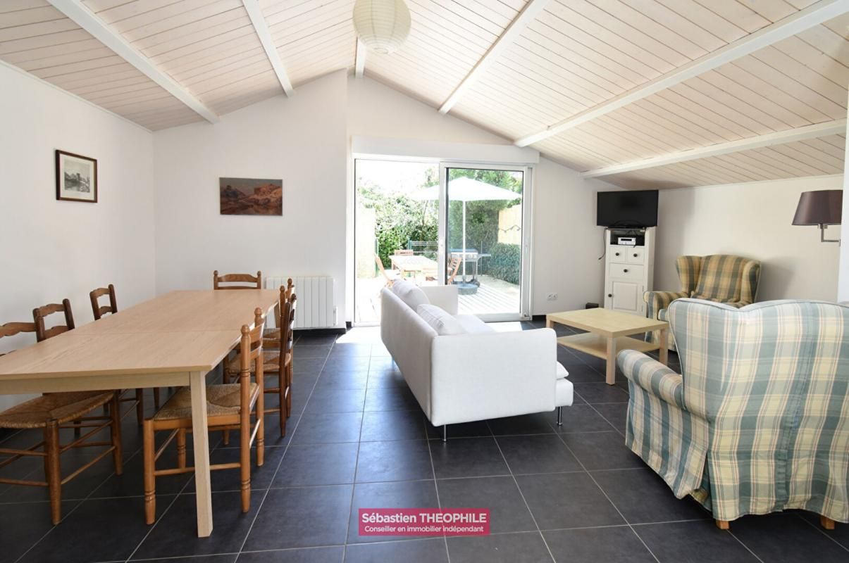L'AIGUILLON-SUR-VIE Maison T4 rénovée proche commerces ! 4