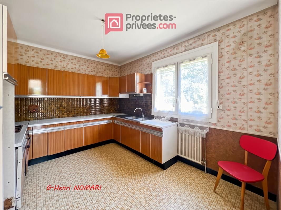 CHATEAUBRIANT Maison Chateaubriant 7 pièce(s) 150 m2, 4 chambres, terrain de 804m² 4