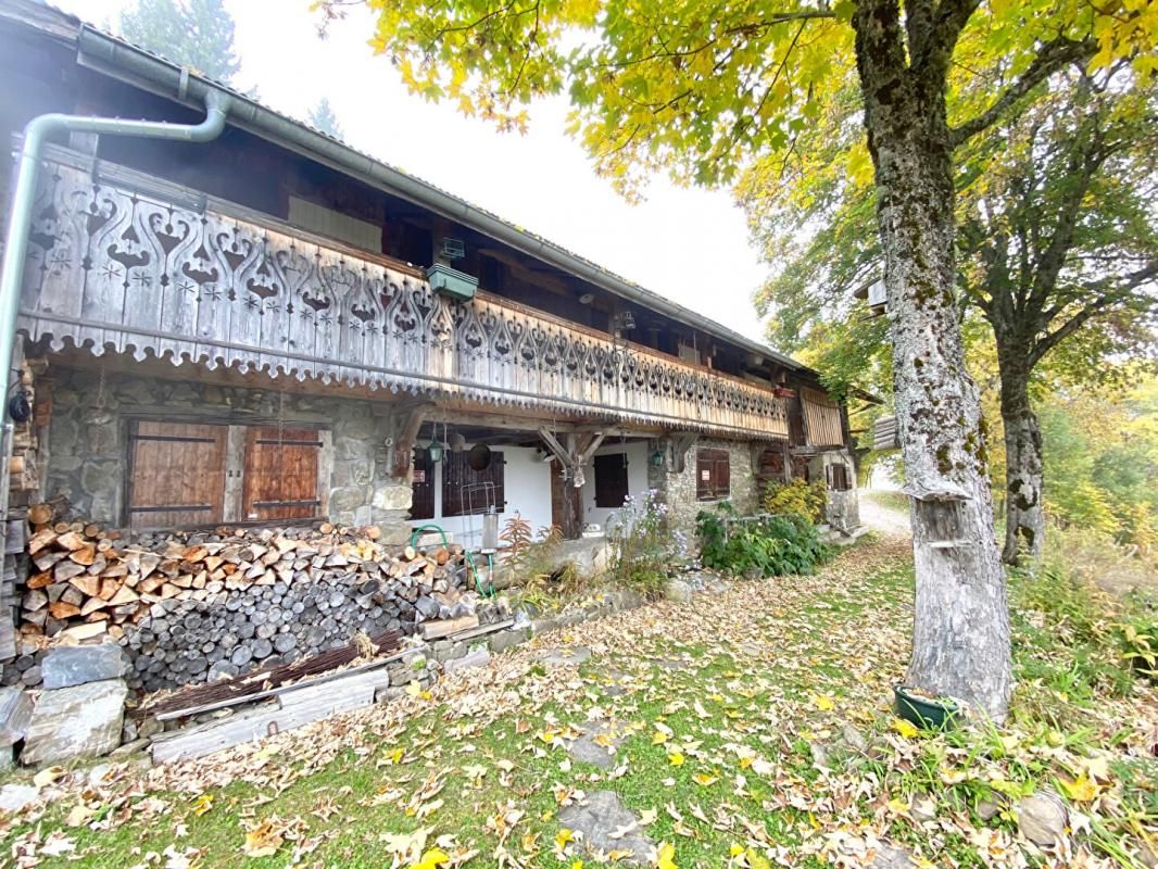 Chalet  14 pièces 376 m2