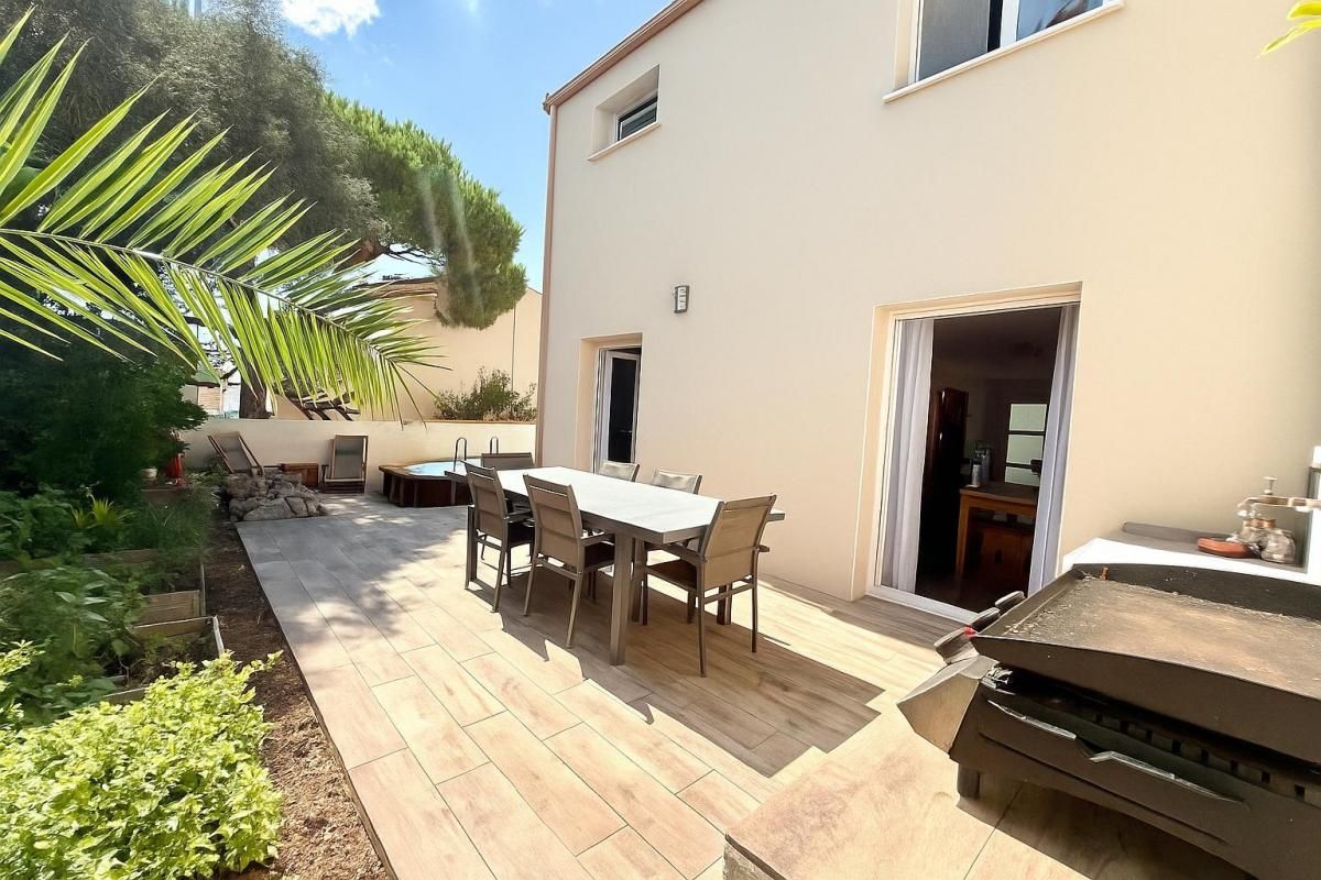 FRONTIGNAN Villa Frontignan 5 pièce(s) 96 m2 1
