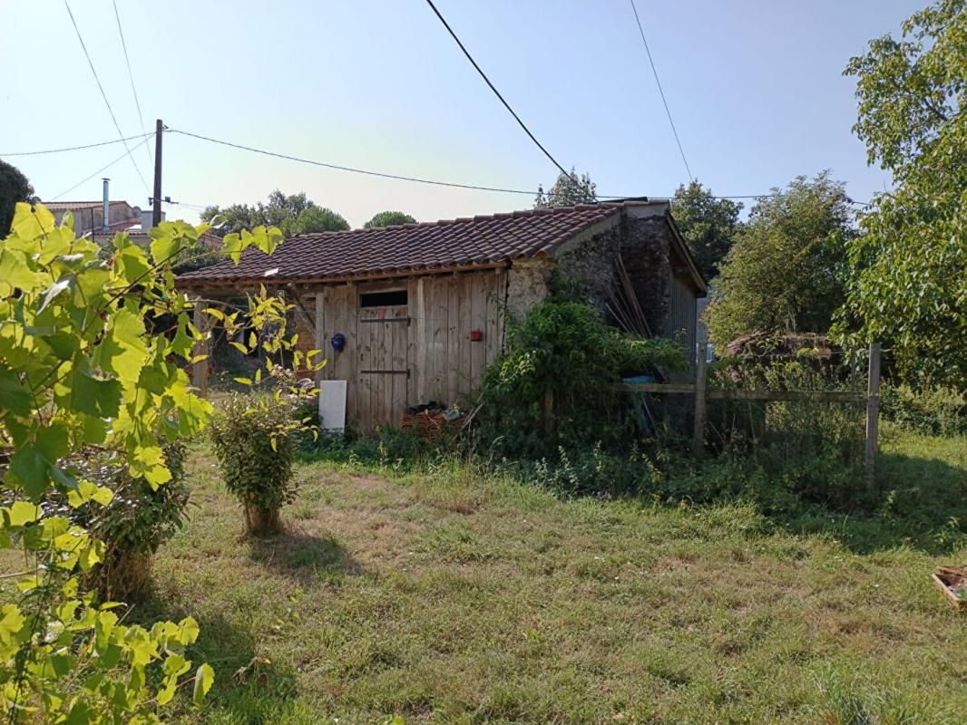 Maison Bazoges En Pareds 4 pièce(s) 105 m2