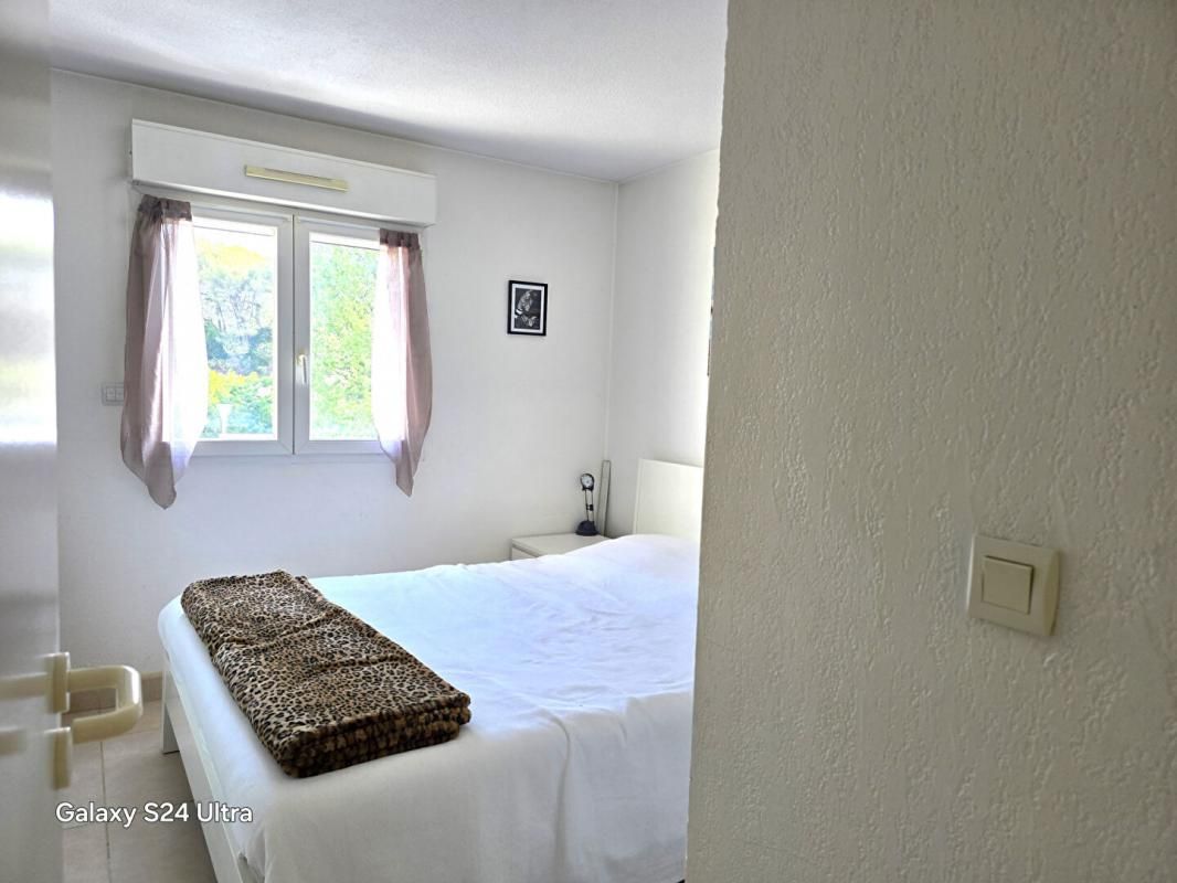 CASTELNAU-LE-LEZ Appartement Castelnau Le Lez 2 pièce(s) 48 m2 4