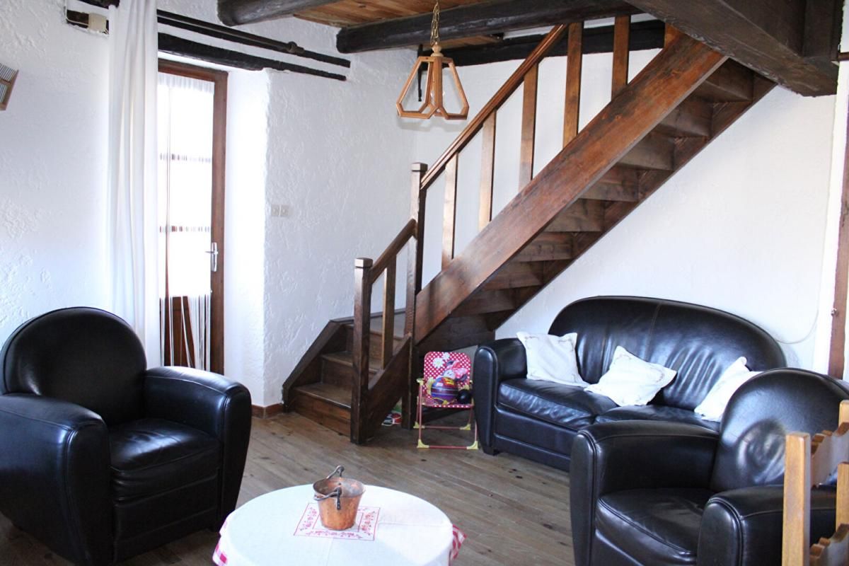 LAVEYRUNE Appartement en duplex avec parking et balcon 3