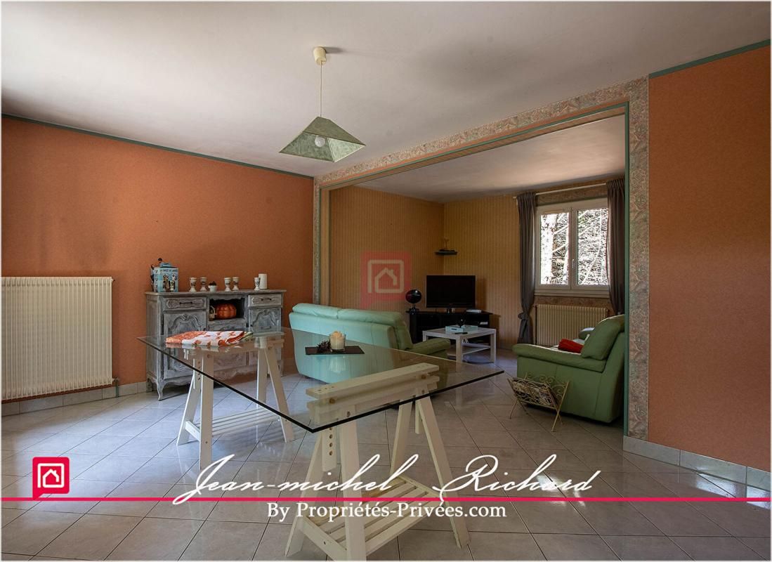 SASSAY Maison Sassay 6 pièce(s) 132 m2 3