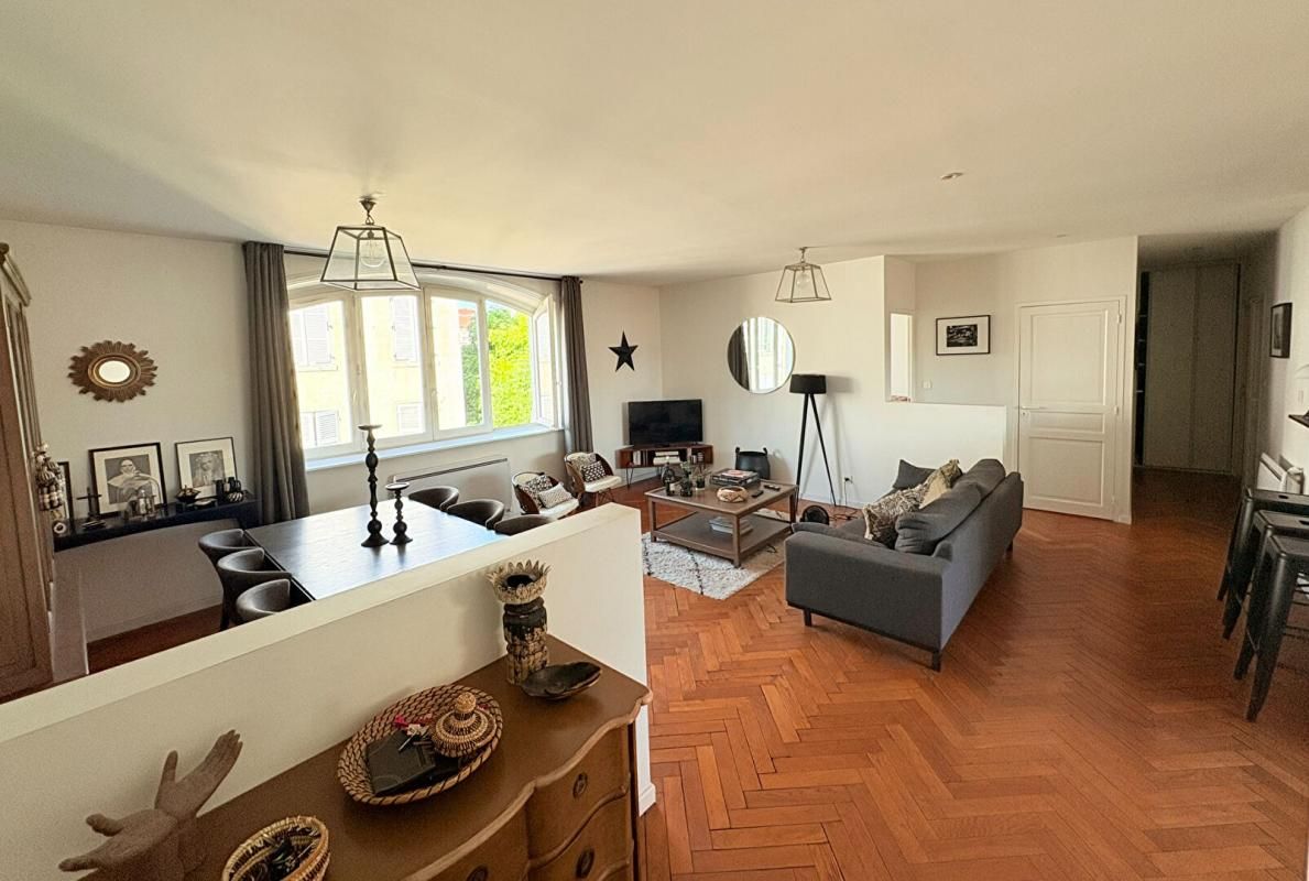 Appartement Villefranche Sur Saone 5 pièce(s) 100 m2