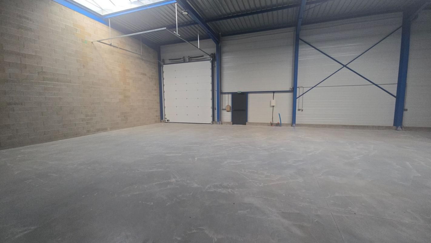 DREUX 28100 DREUX - Location Local d'activité  349 m² 4