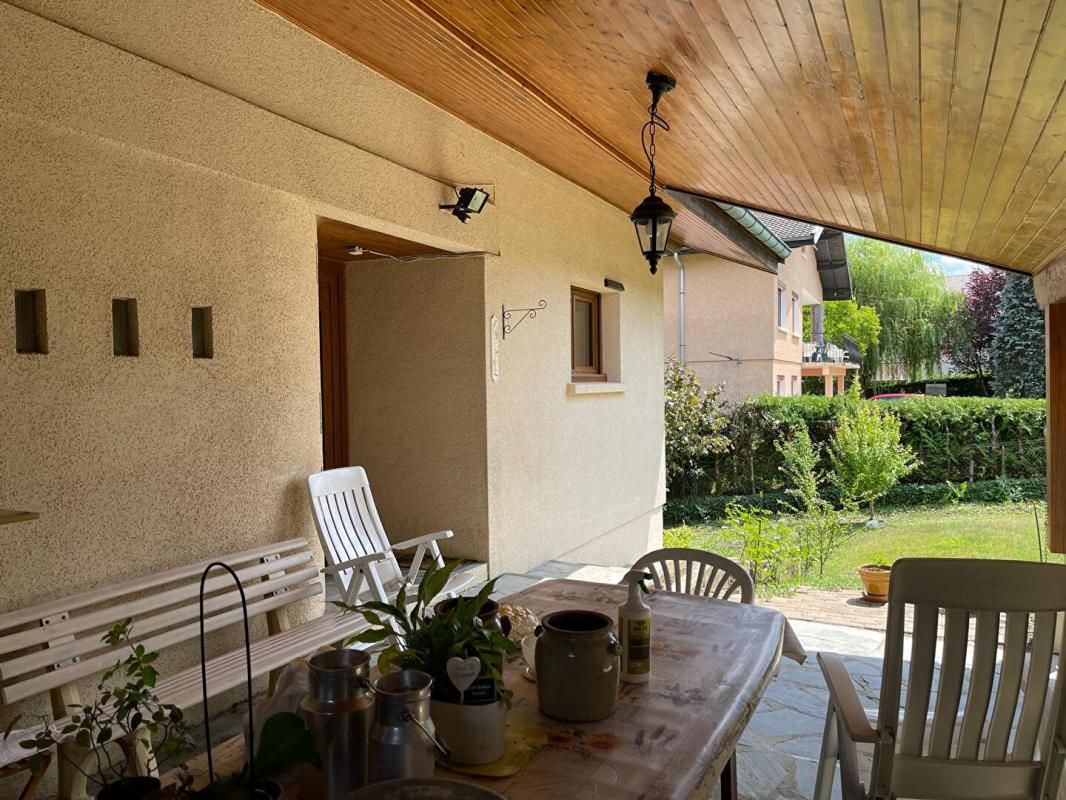 Charmante Maison Valserhone 5 pièce(s) 121m2