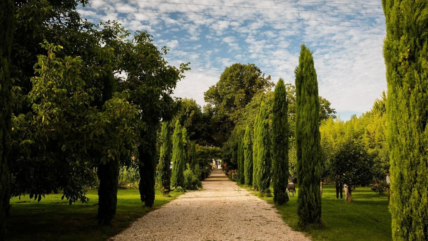 SAINT-EMILION Demeure de prestige 10 mn de St Emilion 1