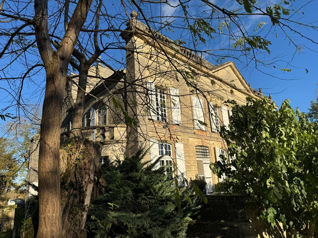 SAINT-EMILION Demeure de prestige 10 mn de St Emilion 3