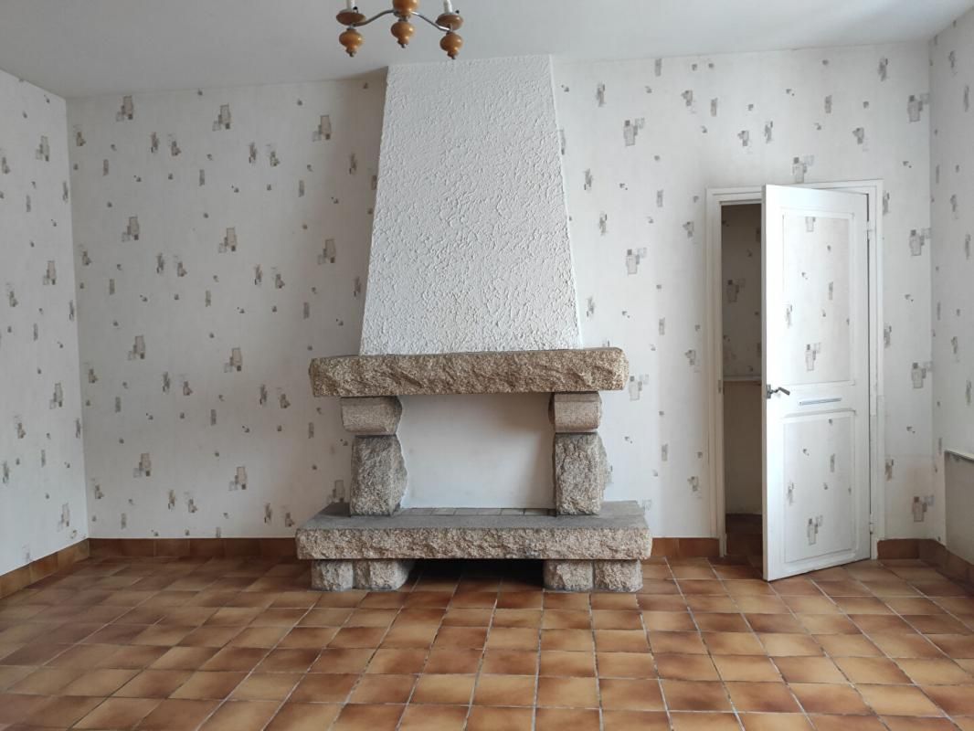 GUEMENE-SUR-SCORFF Maison avec jardin, garage proche commodités Guémené sur scorff 3