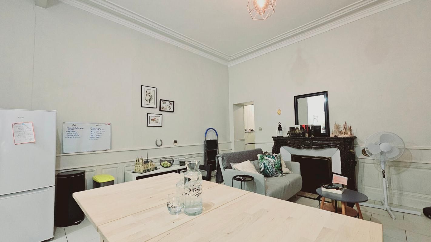 BOURGES BOURGES CENTRE APPARTEMENT 50M² 3 PIECES PARKING 4