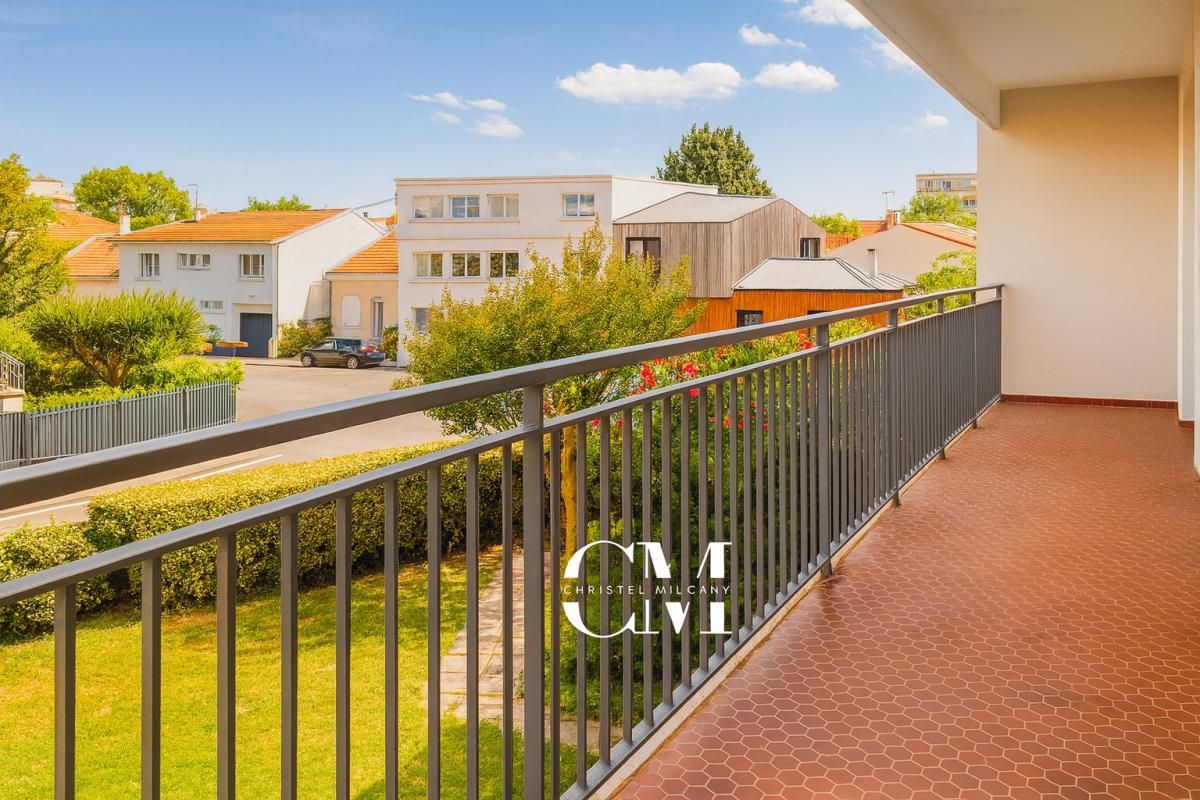 BORDEAUX Appartement Bordeaux 5 pièce(s) 102 m2 2