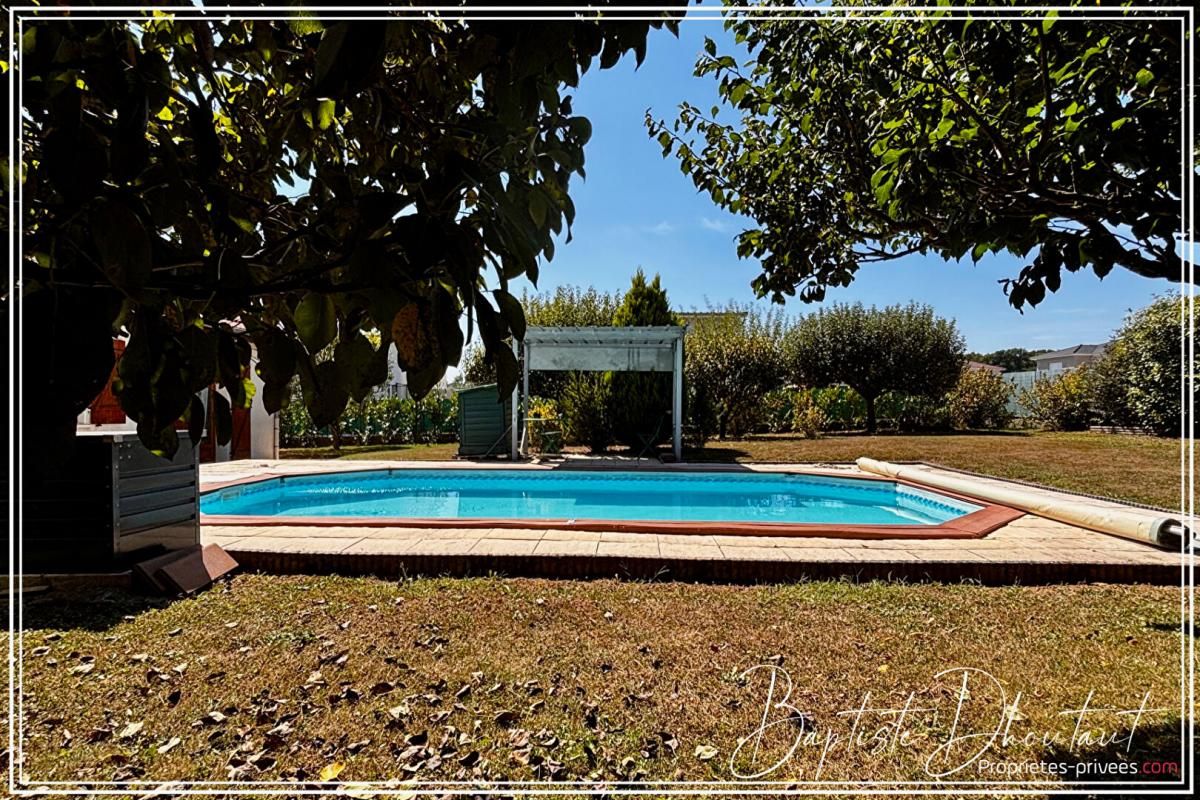 GENEUILLE Maison Geneuille 5 pièce(s) 134 M² avec piscine 4