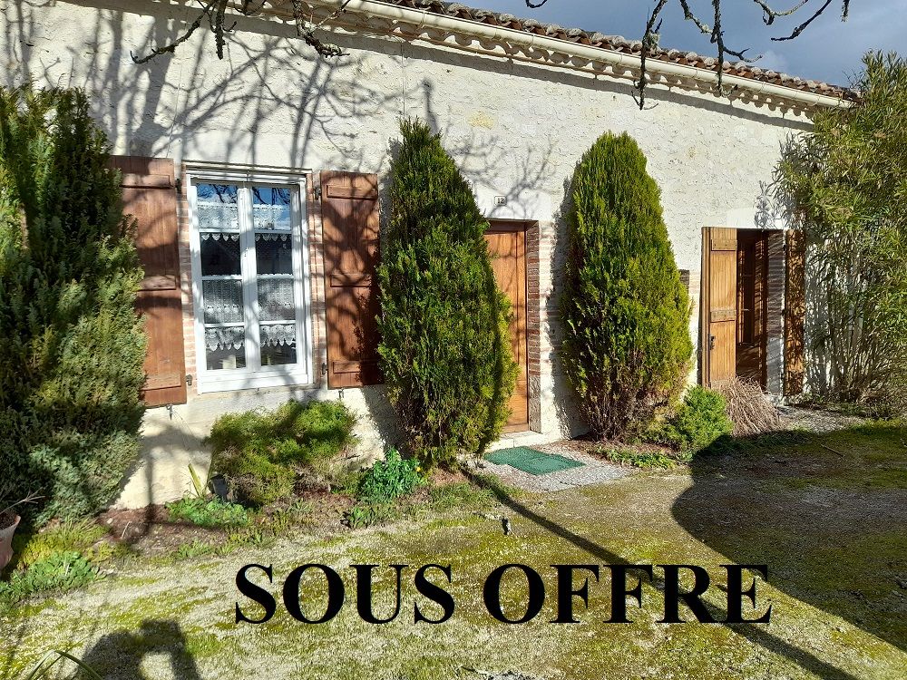 MIRAMONT-DE-QUERCY Maison de village pierre 82 Miramont De Quercy 5 pièces - calme 1