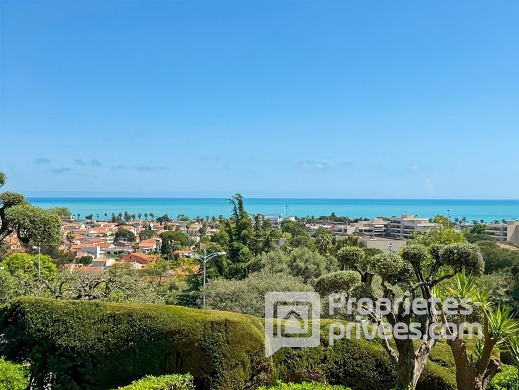 VILLENEUVE-LOUBET 2 pièces vue mer avec terrasse de 47 m² 2