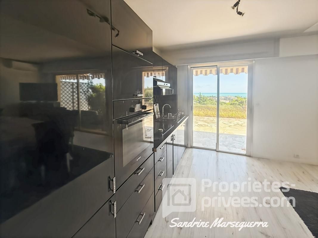 VILLENEUVE-LOUBET 2 pièces vue mer avec terrasse de 47 m² 3