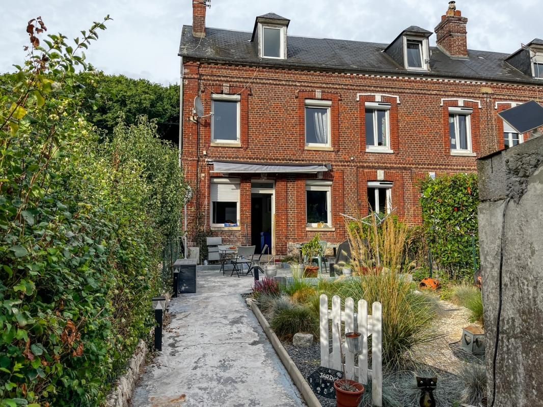LILLEBONNE Maison Mitoyenne Lillebonne 5 pièce(s) 86 m2 1