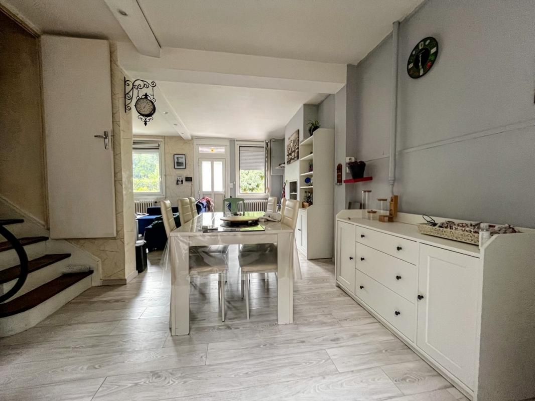 LILLEBONNE Maison Mitoyenne Lillebonne 5 pièce(s) 86 m2 3