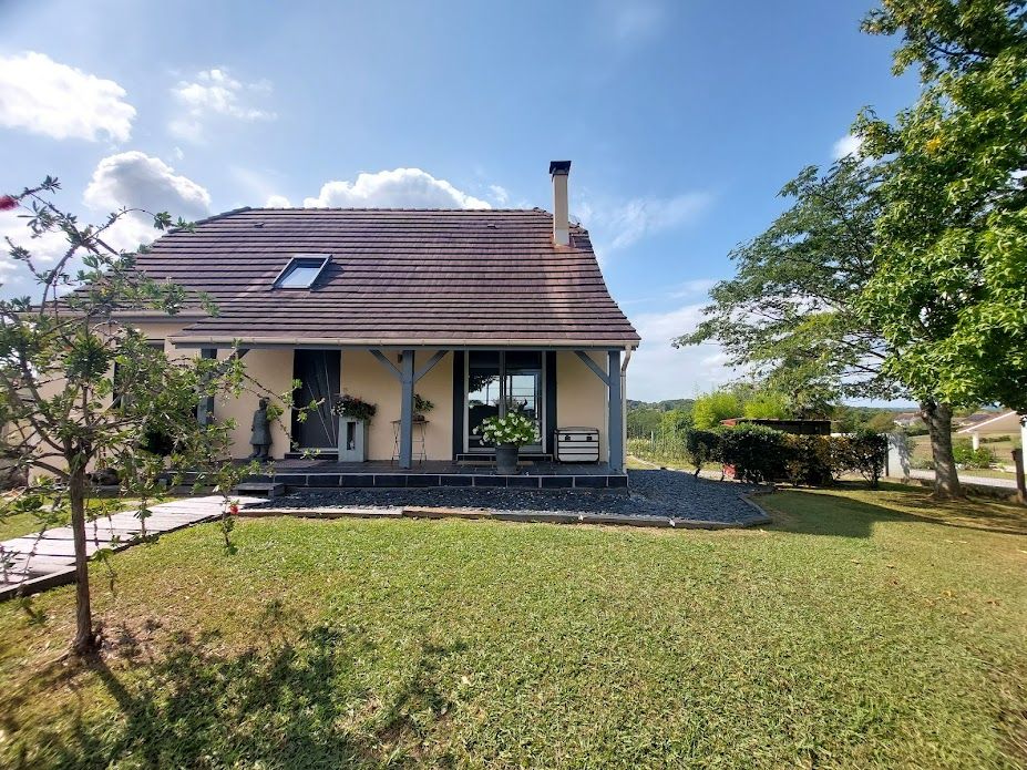 SALIES-DE-BEARN Maison Salies De Bearn 5 pièce(s) 115 m2 1
