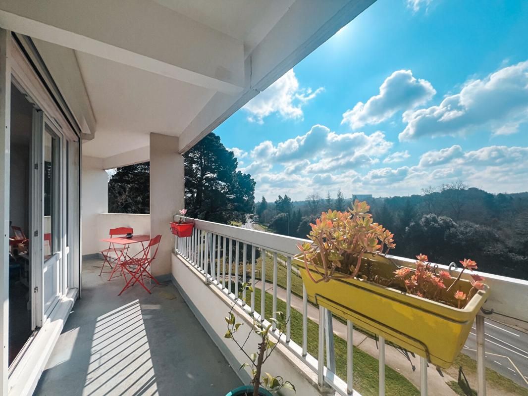 Appartement 85 m2 avec terrasse - Vue dégagée sur la Chézine