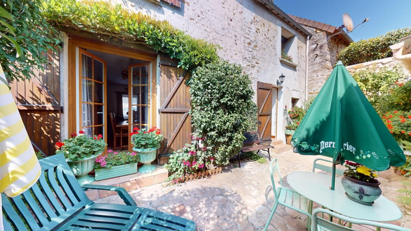 MAISON 5 pièces 236 000