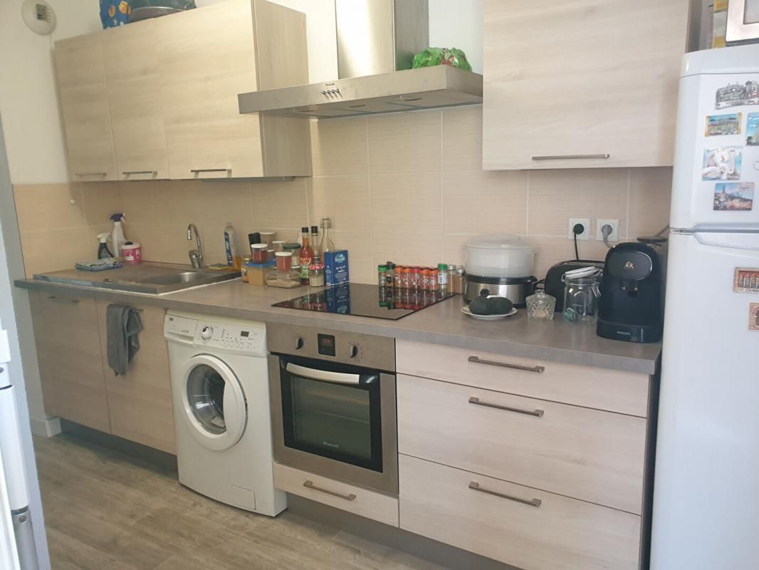 LA SEYNE-SUR-MER Appartement La Seyne Sur Mer 2 pièce(s) 44 m2 + Garage Réf : 418539 2