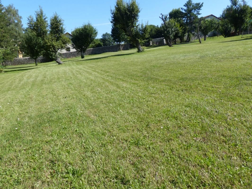 LE PUY-EN-VELAY Terrain à bâtir 5178 m² au Puy En Velay 5178 m2 3