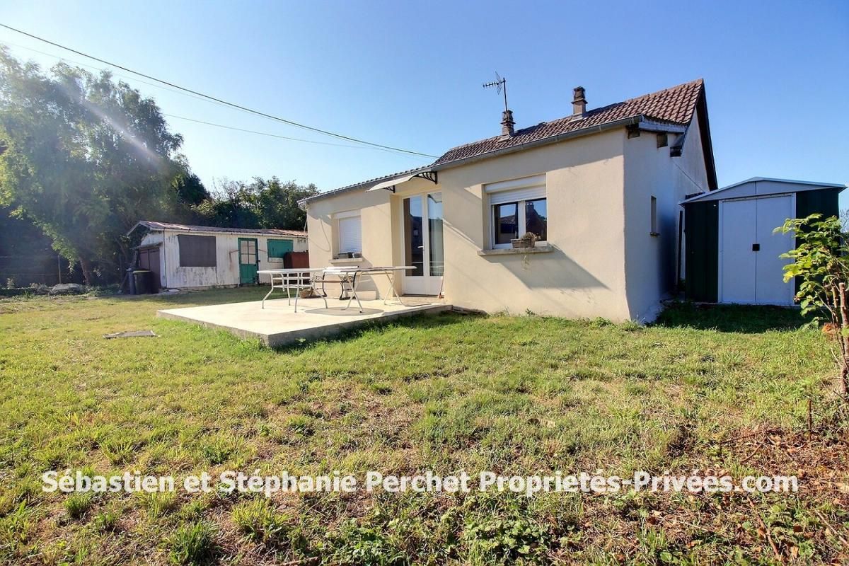 PATAY Maison 2 chambres sur un terrain d'environ 796 m2 1