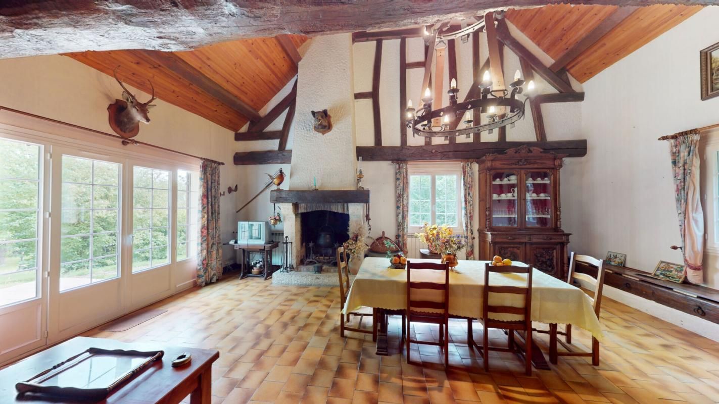 MERY-SUR-CHER Maison  5 pièce(s) 141.14 m2 4