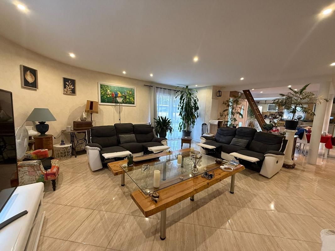 Maison provençale plein pied