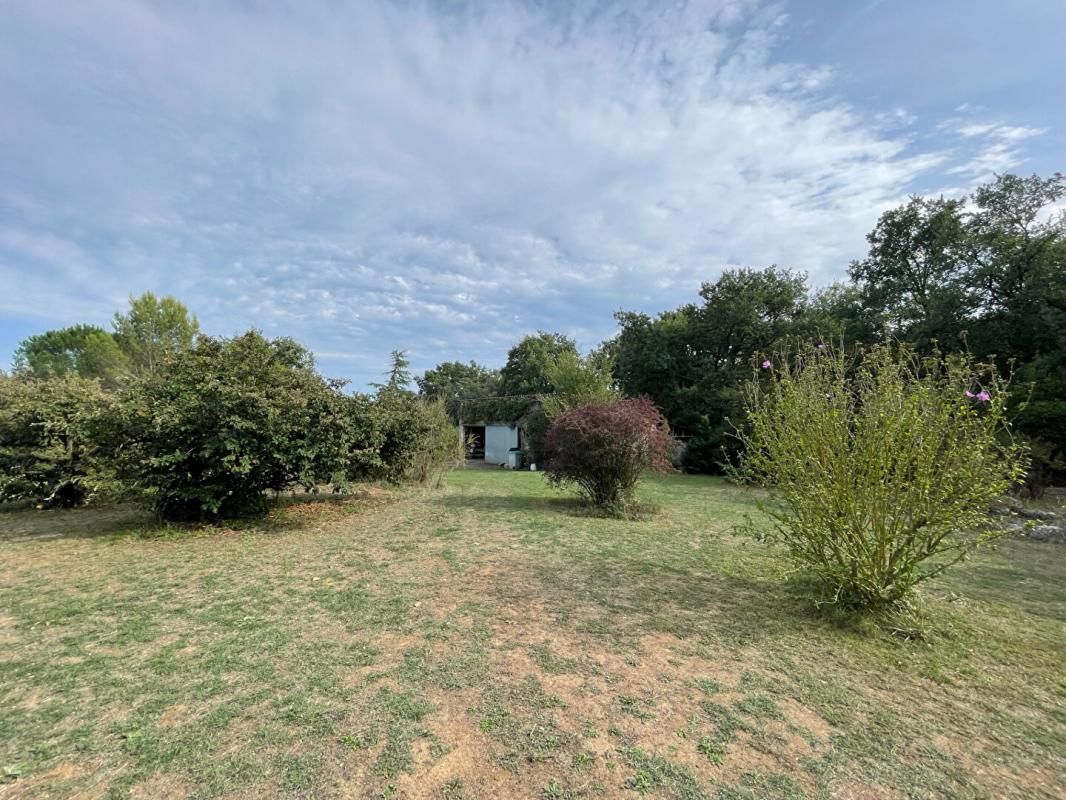 RIBAUTE-LES-TAVERNES Demeure de prestige Ribaute Les Tavernes 8 pièce(s) 233 m2 terrain 9890 m2 constructible 3