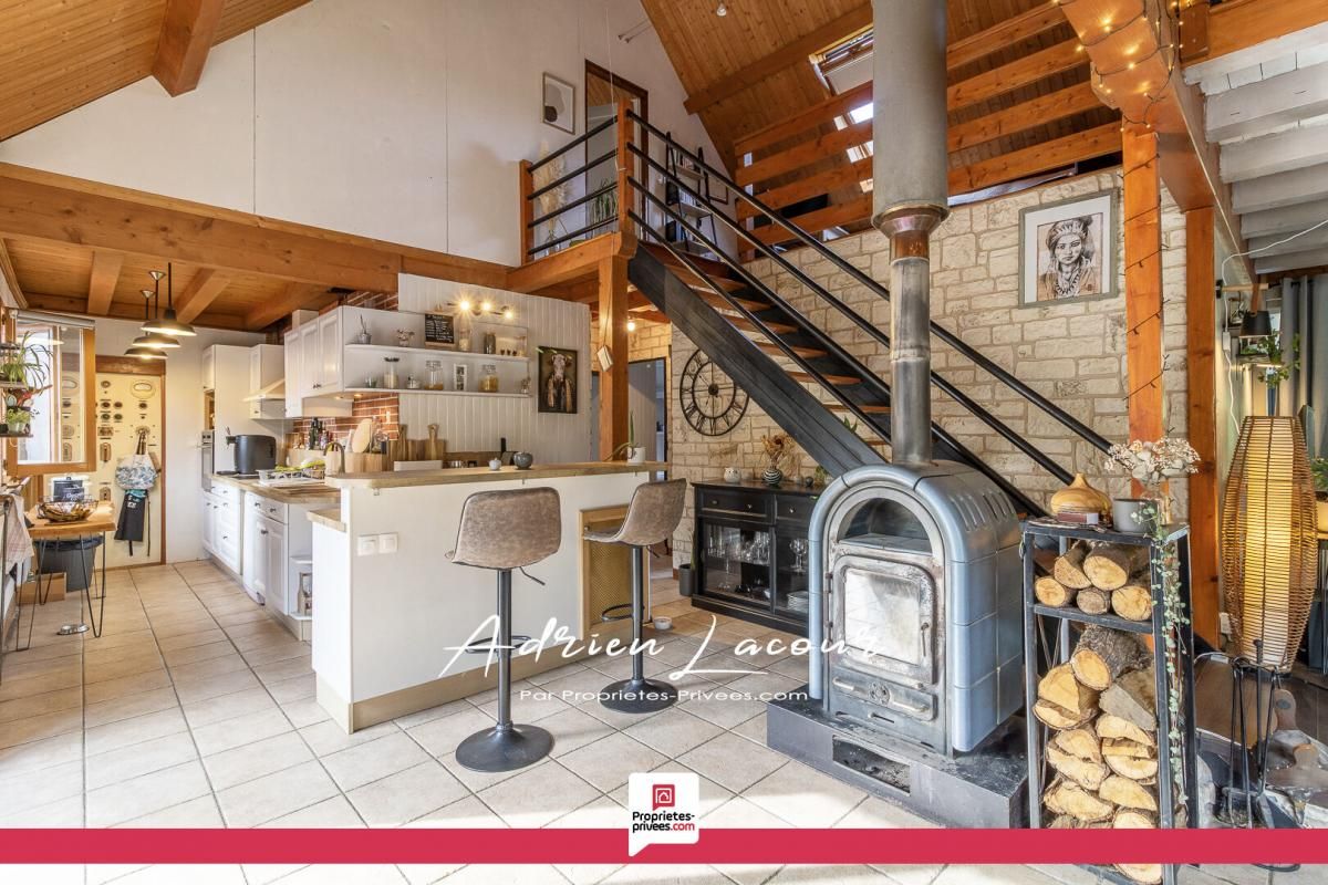 PRUNIERS-EN-SOLOGNE Maison Pruniers En Sologne 7 pièce(s) 136 m2 2