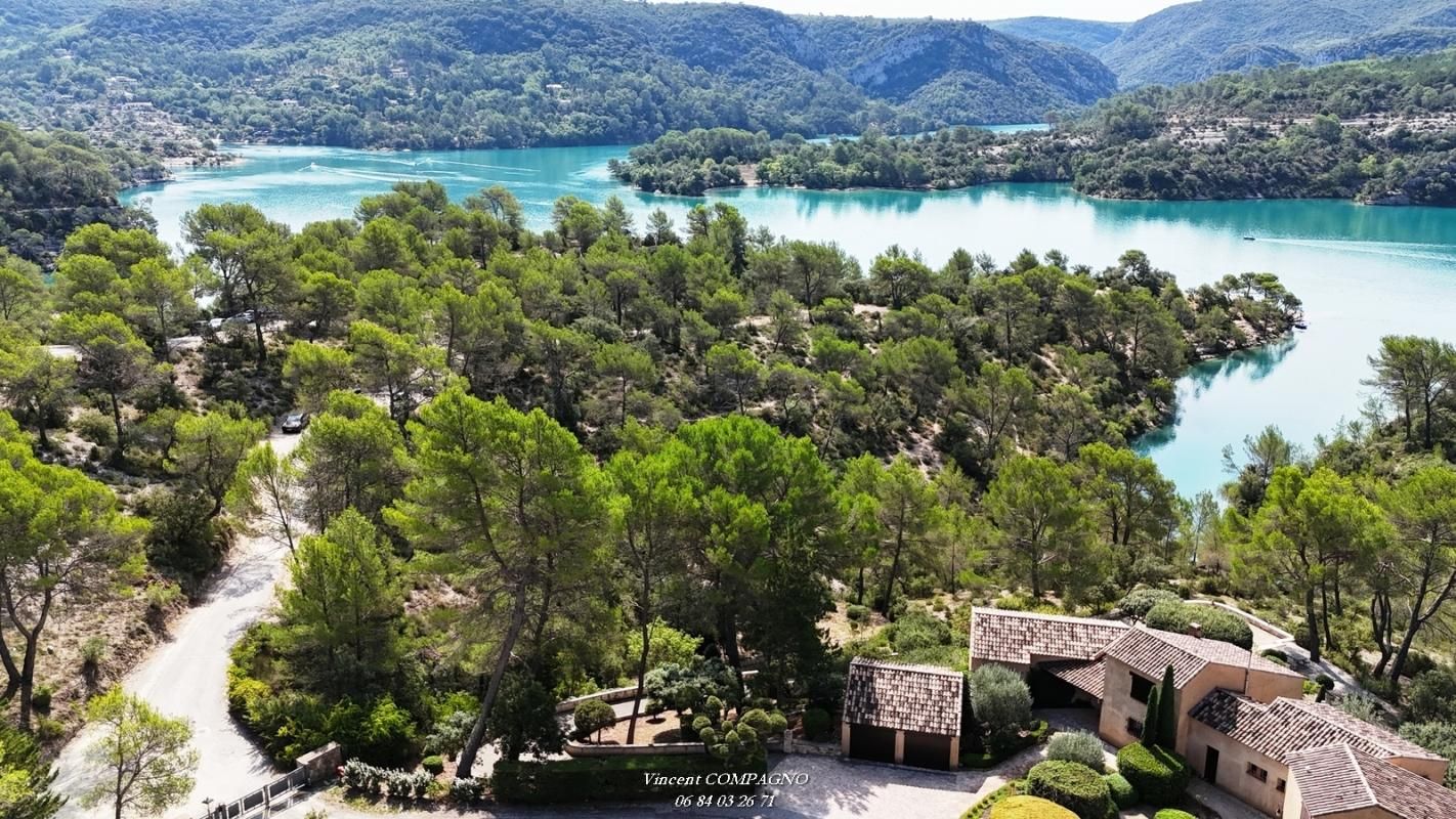 ESPARRON-DE-VERDON Coup de coeur en Provence au Bord de l'Eau à Esparron de Verdon 3