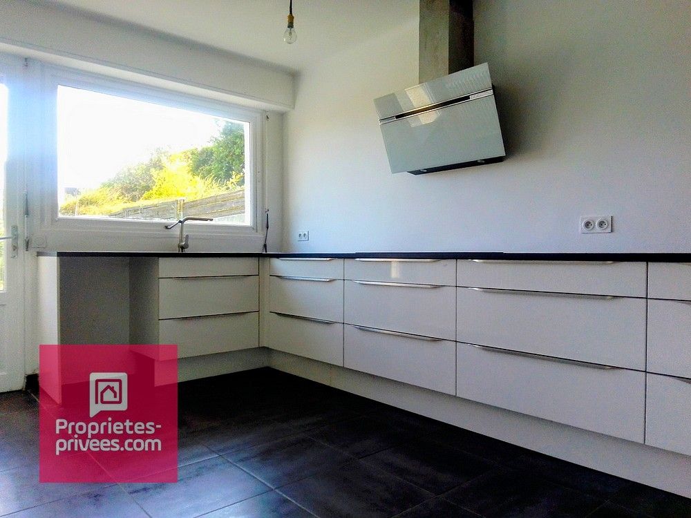 SAINT-BRIEUC Saint Brieuc - Maison 9 pièces 155 m2 4