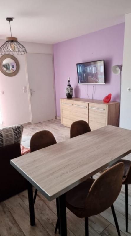 LAMANON Appartement Meublé avec jardinet 4