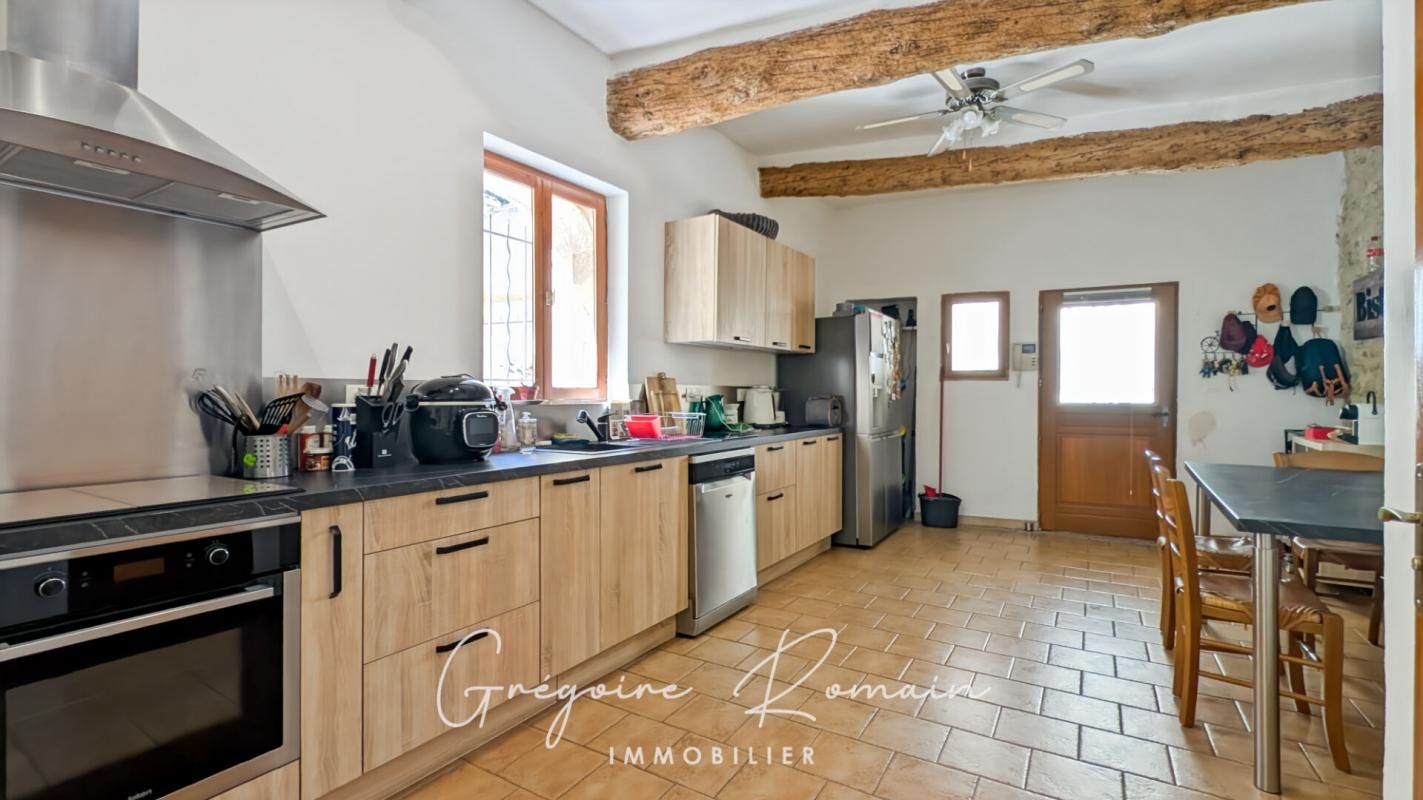 SAINT-CHAMAS Maison Saint Chamas 4 pièce(s) 110 m2 2