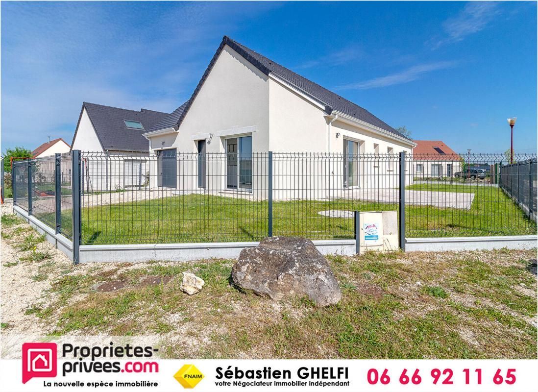 COUR-CHEVERNY belle maison de plain-pied avec 3 chambres-cellier-garage 1