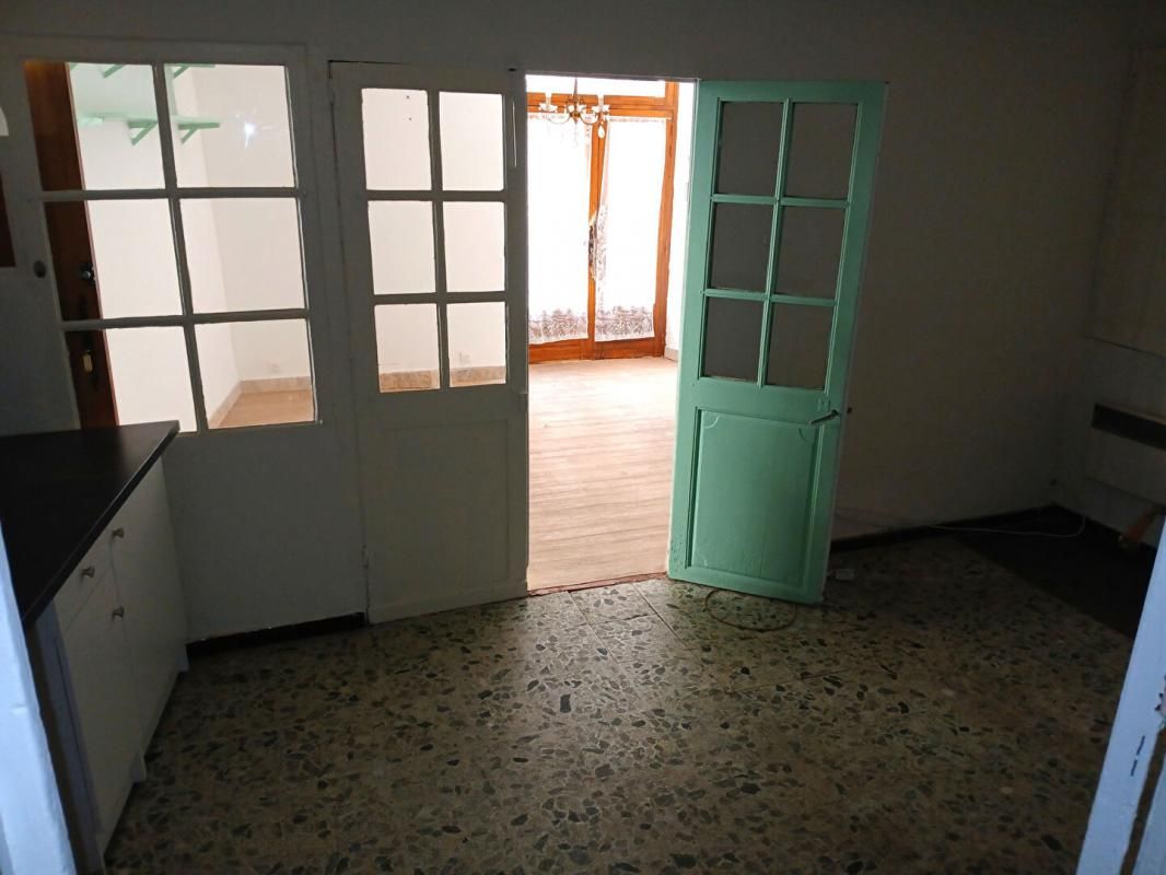 MONTFORT-SUR-ARGENS Maison de village T5 à rénover de108.80 m2 - MONTFORT SUR ARGENS 4