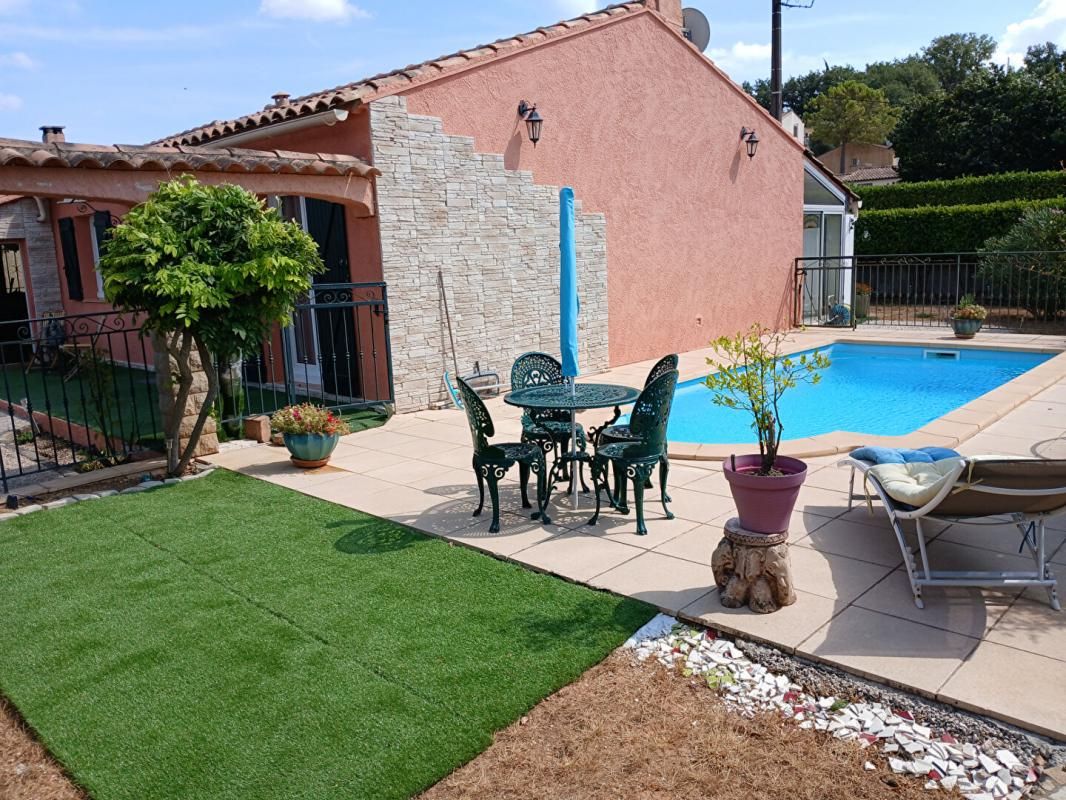 BRIGNOLES Villa plain pied T5 de 95 m2 avec piscine et garage - BRIGNOLES 2