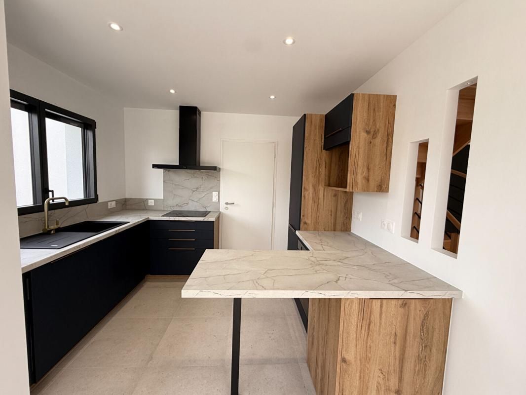 ARZON ARZON Maison de 2025, RE2020, 107 m², 4 chambres + mezzanine, garage 20 m², littoral et commerces à pied ! Frais de notaire réduits 2
