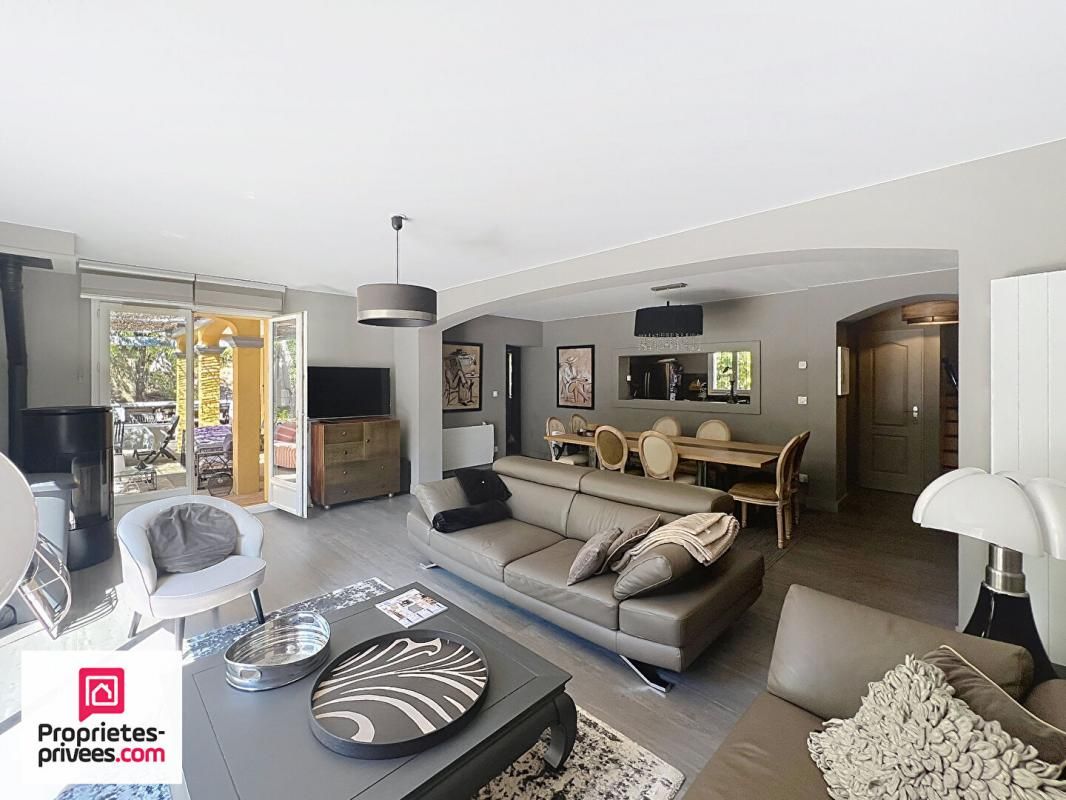 RIANS Villa 140 m² sur 2566 m² avec piscine et garage 4