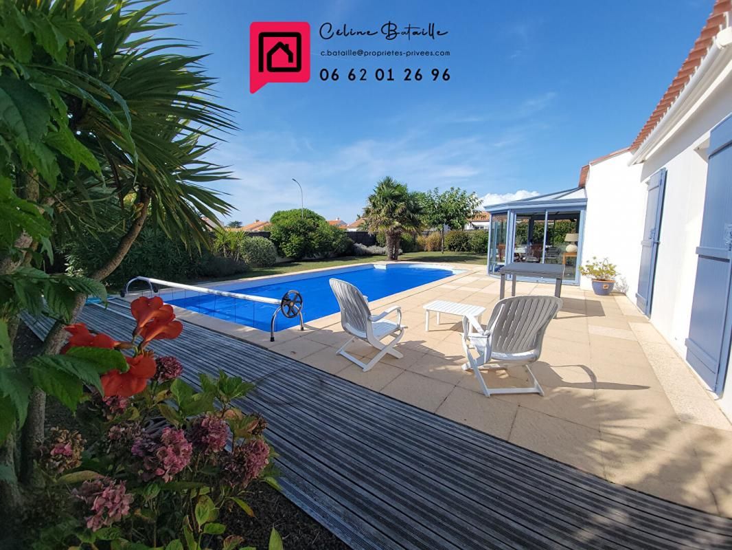SAINT-HILAIRE-DE-RIEZ Maison Sion sur l'Océan 5 pièces 111 m2, véranda et piscine 1