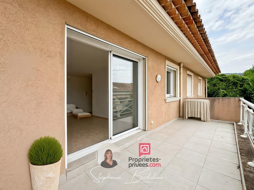 DRAGUIGNAN Appartement Draguignan 3 pièces 81 m2 2ème étage avec ascenseur 2